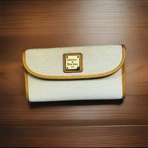 Dooney & Bourke Textured White and Tan Wallet